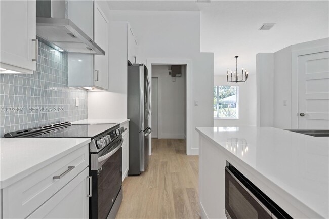Building Photo - 5923 Loxahatchee Pines Dr
