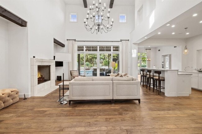 Building Photo - 1909 Knights Chance Ln