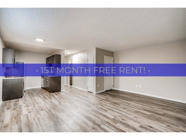 Building Photo - Bright 1 bed 1 bath apartment near Riverpo...