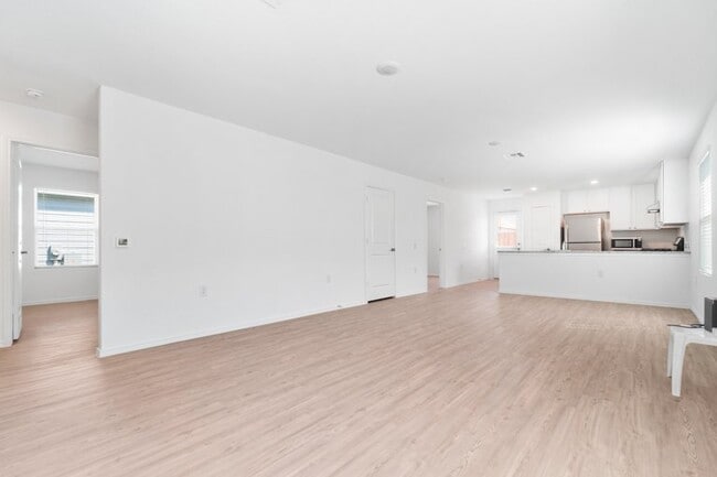 Building Photo - 10166 Asta Trl
