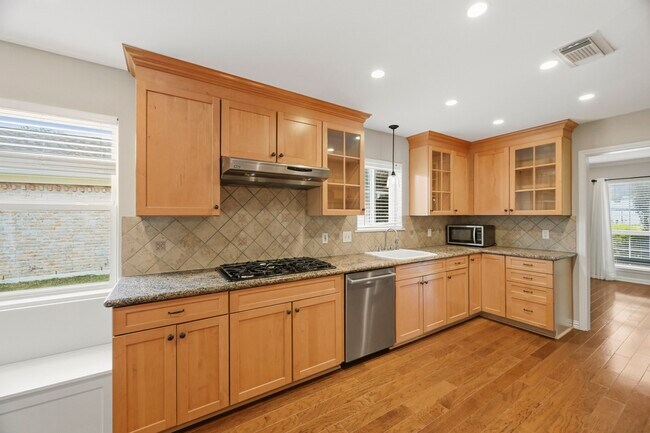 Building Photo - 6131 Yarwell Dr