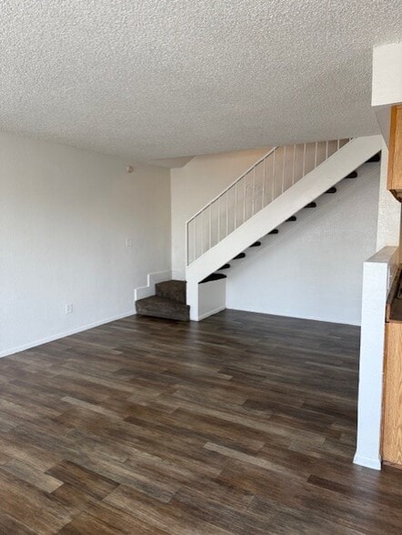 Building Photo - 6655 N 27th Ave