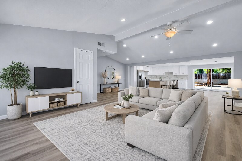 Building Photo - 3424 Andover St