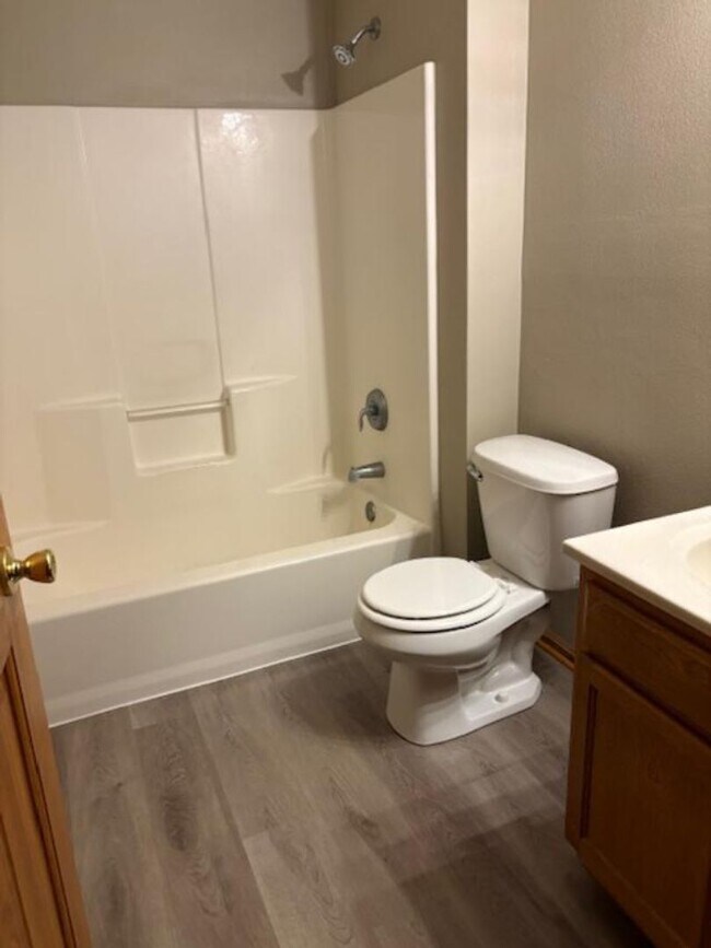 Building Photo - 10258 Clearwing Ln