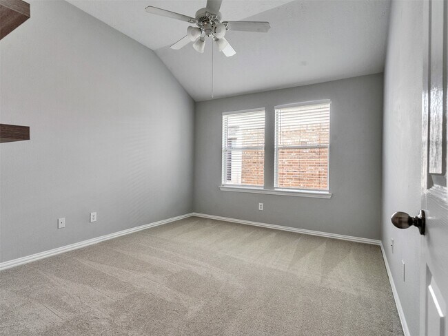 Building Photo - 18011 Outback Lakes Tr