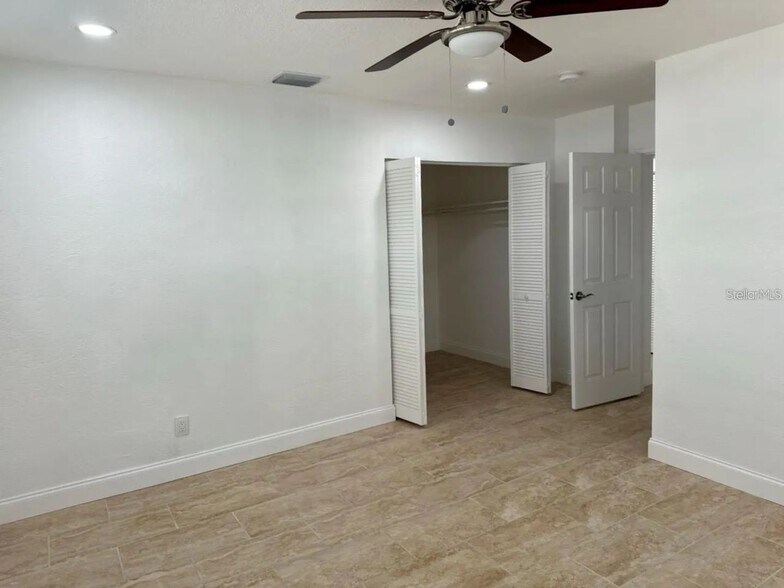 Building Photo - 6558 2nd Ave S