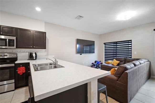 Building Photo - 11426 SW 250th St