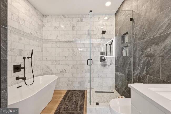 Building Photo - 3554 13th St NW