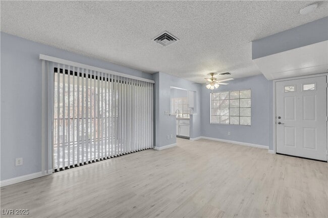 Building Photo - 4730 Nara Vista Way