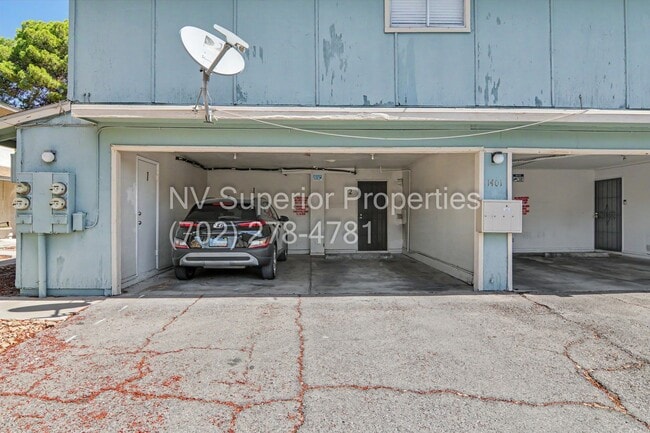 Building Photo - SE!! Close to UNLV!! 2 Bedroom 2 story!! 1 Car Carport!! Fully Furnished!! Community Pool!! and T...