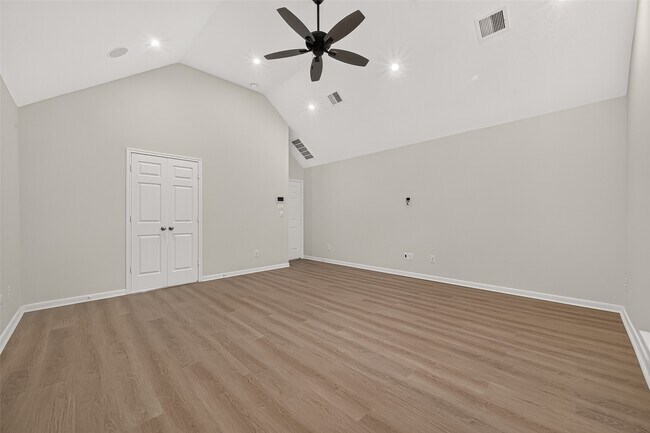 Building Photo - 5607 Granite Falls Ln