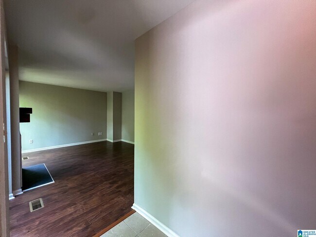 Building Photo - 2417 Eagle Ct