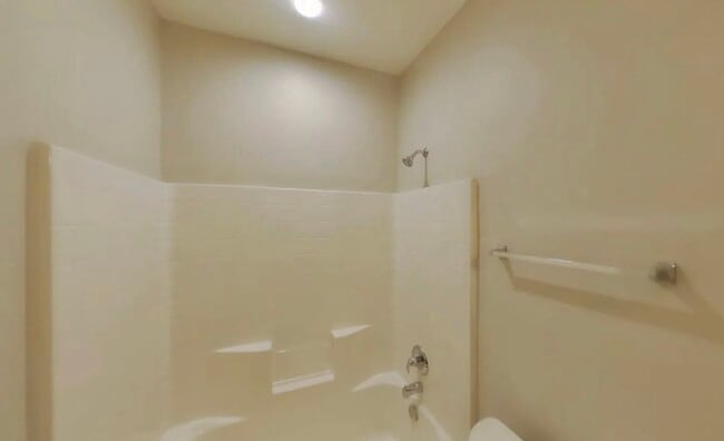 Building Photo - Charming 3-Bedroom Retreat Designed for Everyday Comfort