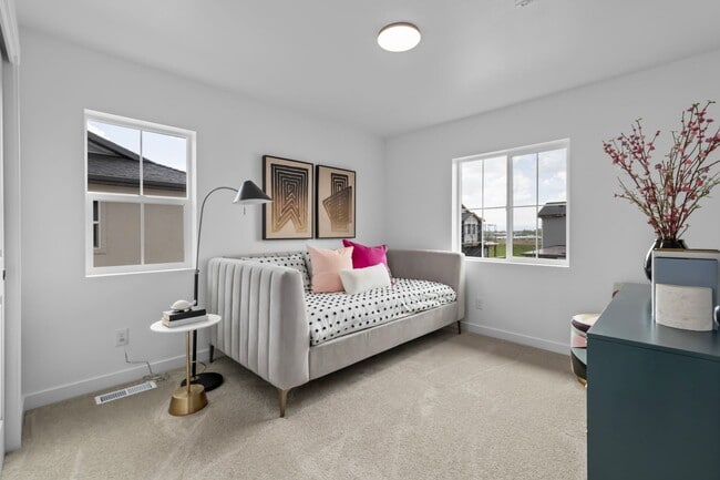 Building Photo - Dry Creek Highlands Towns - 8807