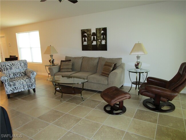 Building Photo - 8677 Erice Ct