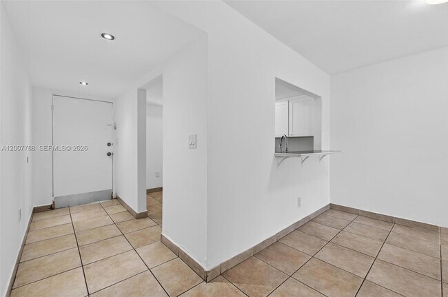 Building Photo - 240 NW 107th Ave