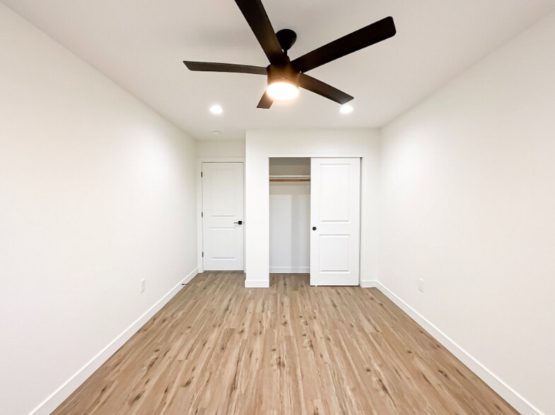 Building Photo - 3802 N 23rd Ave