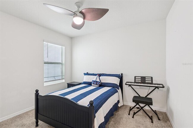 Building Photo - 15825 Mauvewood Ave