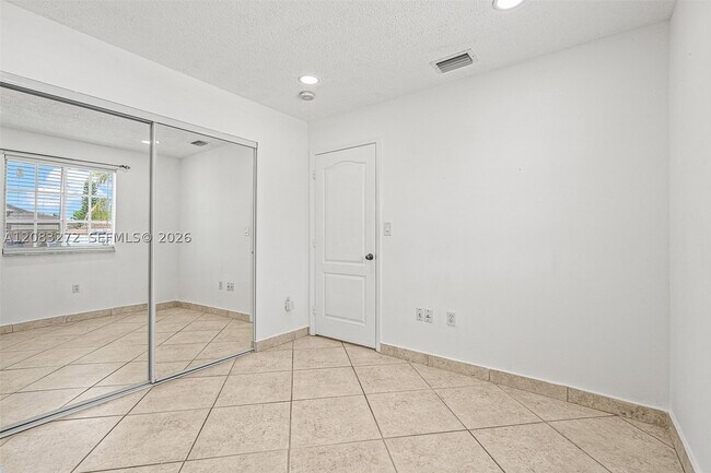 Building Photo - 14364 SW 176th St