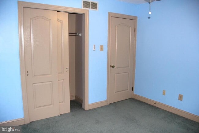 Building Photo - 88 Highpoint Dr