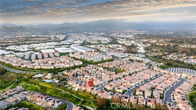 Building Photo - 545 Serrano Summit Dr
