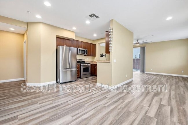 Building Photo - 35804 Alpental Ln