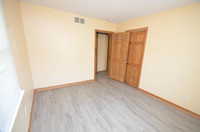 Building Photo - 4227 Virginia Ave