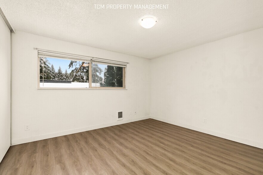 Building Photo - 31003 14th Ave S