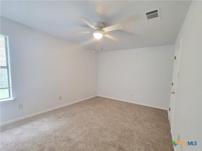 Building Photo - 4005 Hitchrock Dr