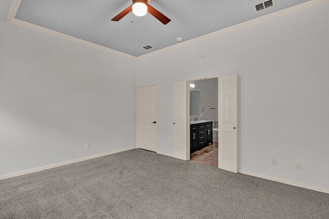 Building Photo - Meticulously Maintained McKinney Gem!
