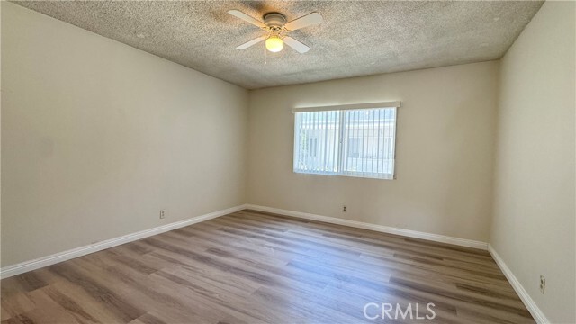 Building Photo - 924 S Arden Pl