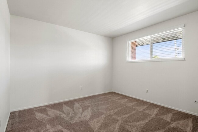 Building Photo - 700 S Yorba St