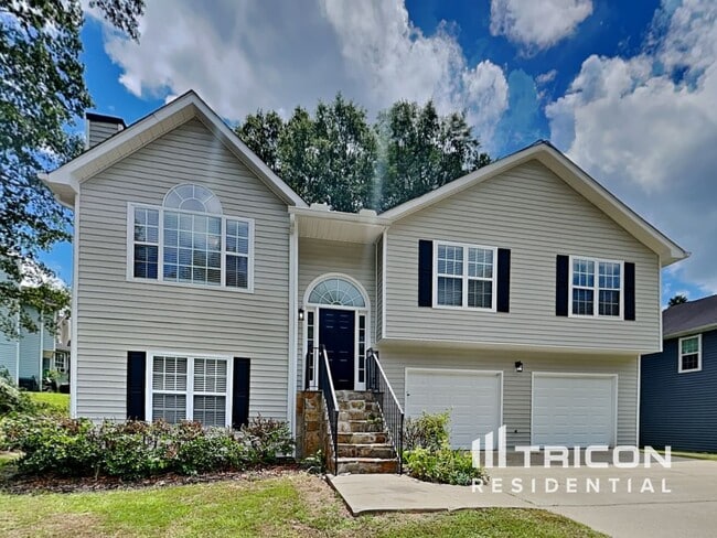 Primary Photo - 5922 Graywood Cir SE