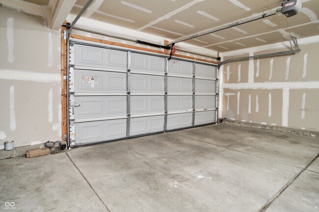 Building Photo - 14169 Clapboard Dr