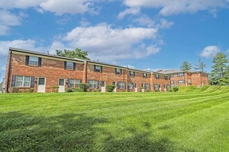 Building Photo - 319 Blair Ct