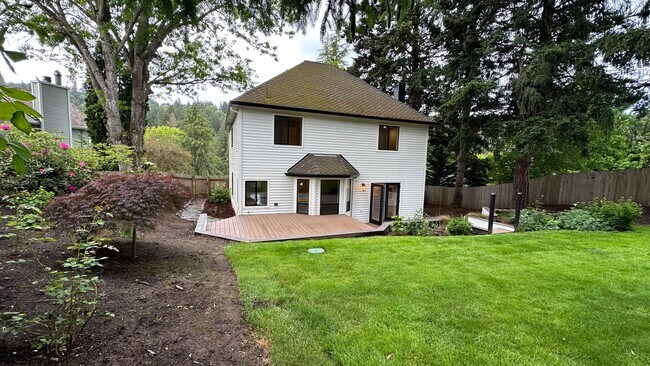 Building Photo - Exquisite 3 Bedroom, 3 Bath Home for Rent ...