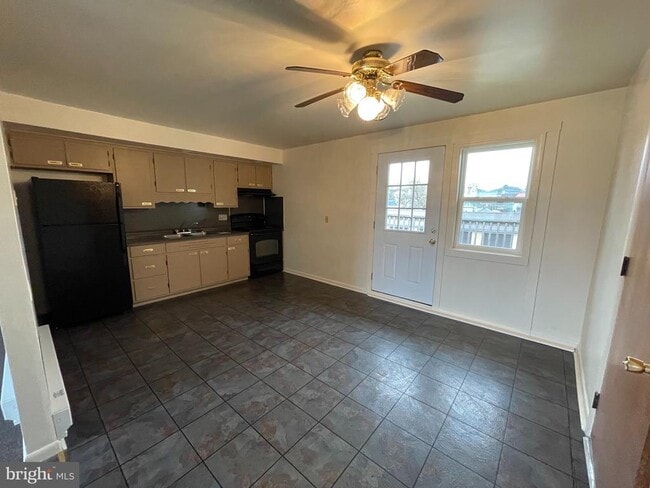 Building Photo - 508 Washington St