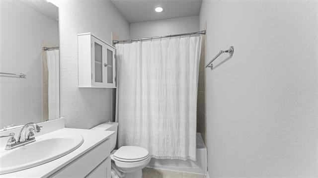 Building Photo - 3800 Carmel Hills Dr