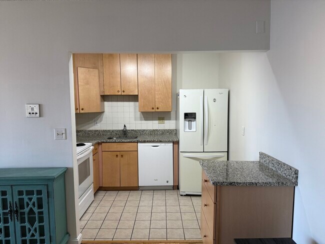 Building Photo - 2353 Massachusetts Ave