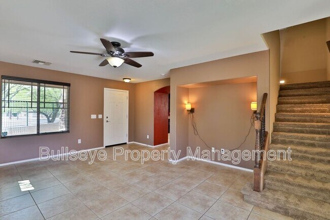 Building Photo - 2581 S Penrose Dr