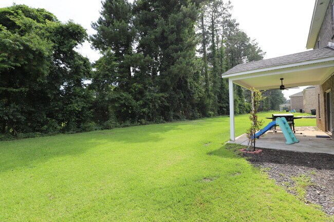 Building Photo - 870 Curlew Cir
