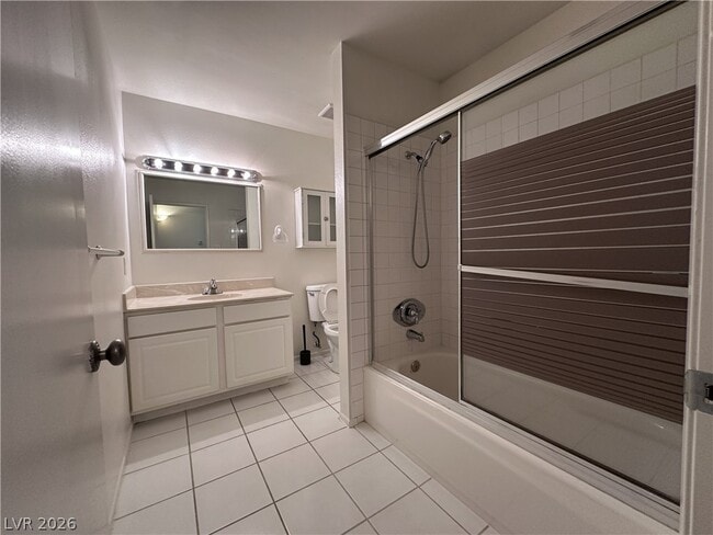 Building Photo - 7213 Roe Ct