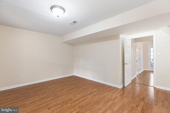 Building Photo - 4302 Cider Barrel Ct