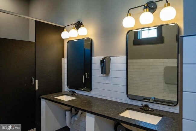 Building Photo - 4206 Rowen Ct