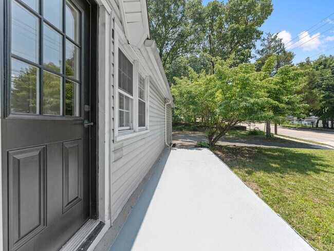 Building Photo - 215 Erial Rd