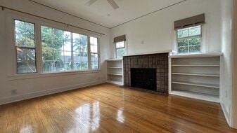 Building Photo - 4525 Ambrose Ave