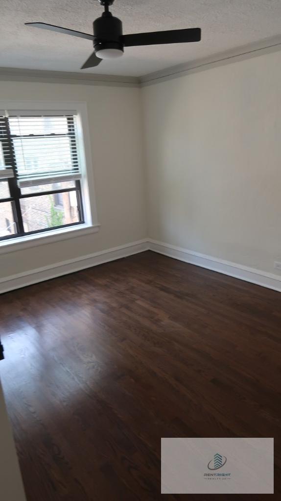 Building Photo - 5515 N Lincoln Ave