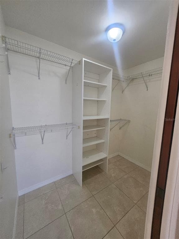 Building Photo - 4420 Palm Dr