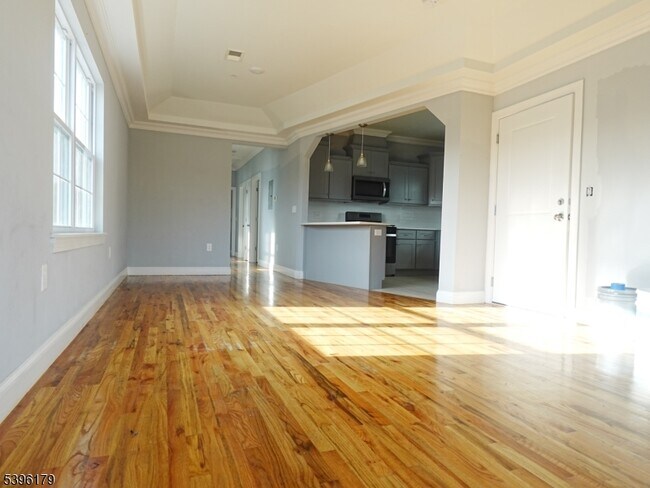 Building Photo - 57 N 15th St