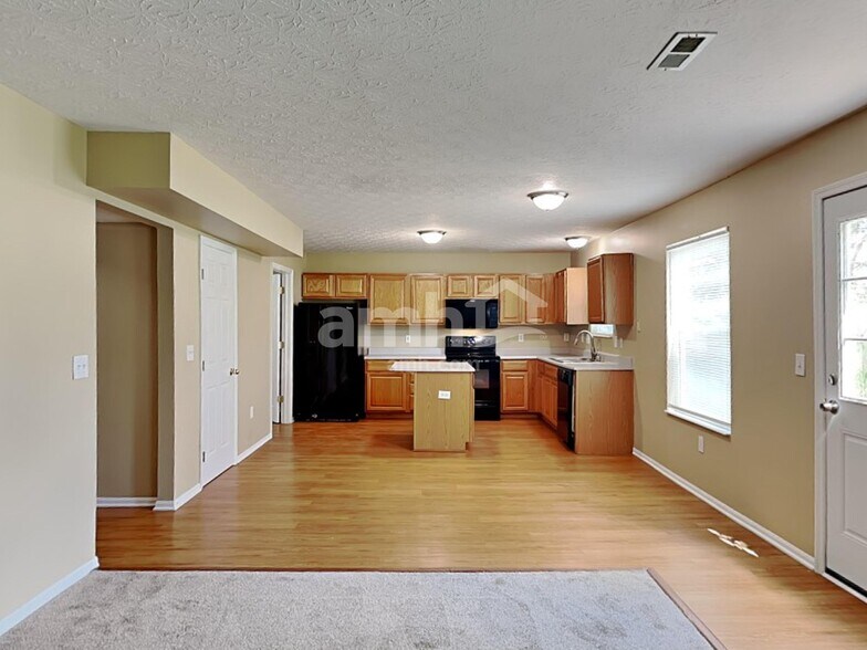 Building Photo - 6083 Weber Oaks Dr